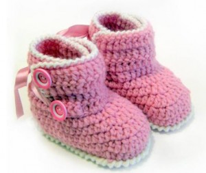 botinha de crochê rosa