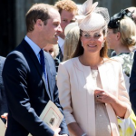 Nasce o filho1 da princesa kate com o príncipe britânico william.