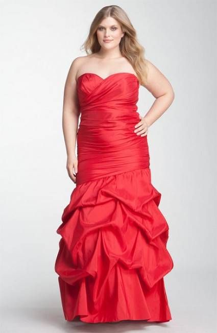 vestido-plus-size-vermelho-longo