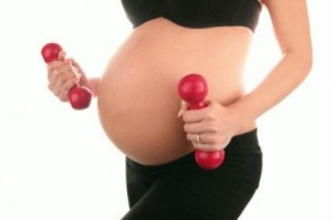 gravida-fazendo-exercicios
