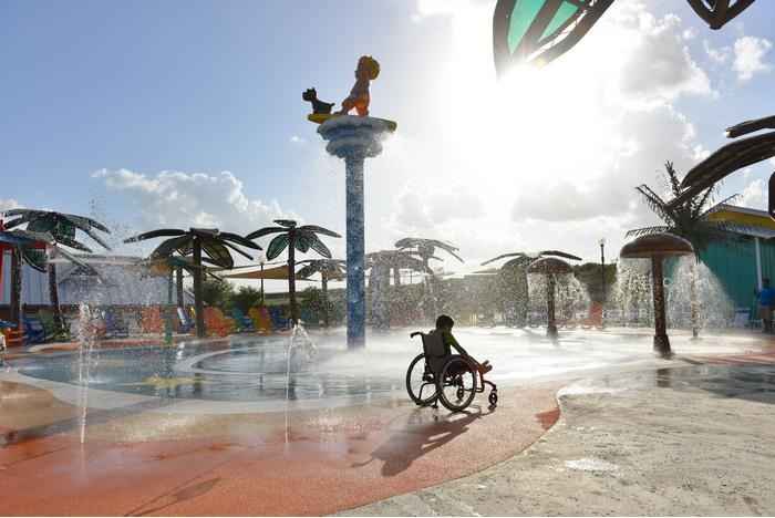 Parque Aquático Para Deficientes - Inauguração