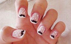 Decoração de Unhas Bigodinhos – Como Fazer